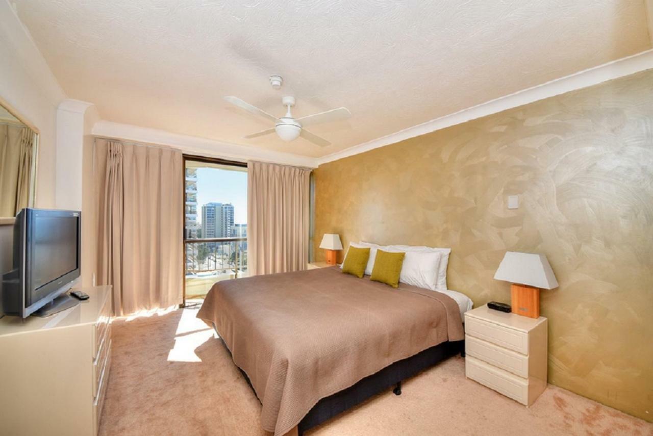 Bougainvillea Gold Coast Holiday Apartments Екстериор снимка