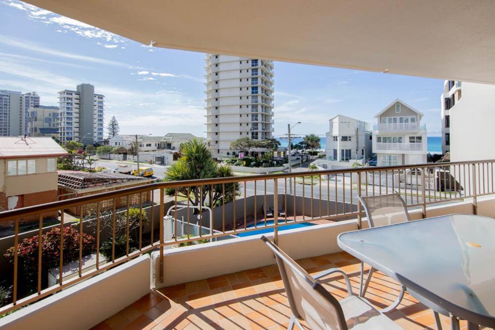 Bougainvillea Gold Coast Holiday Apartments Екстериор снимка